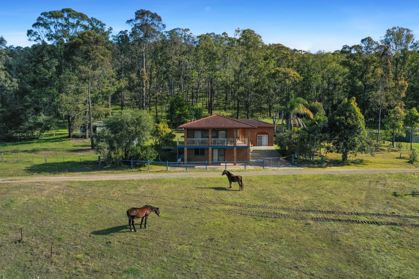 Click to view all images 101 Booral Road Bulahdelah NSW 2423 - Image 1