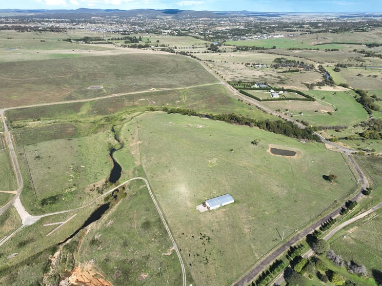 Click to view all images 250 Chinamans Lane Goulburn NSW 2580 - Image 1