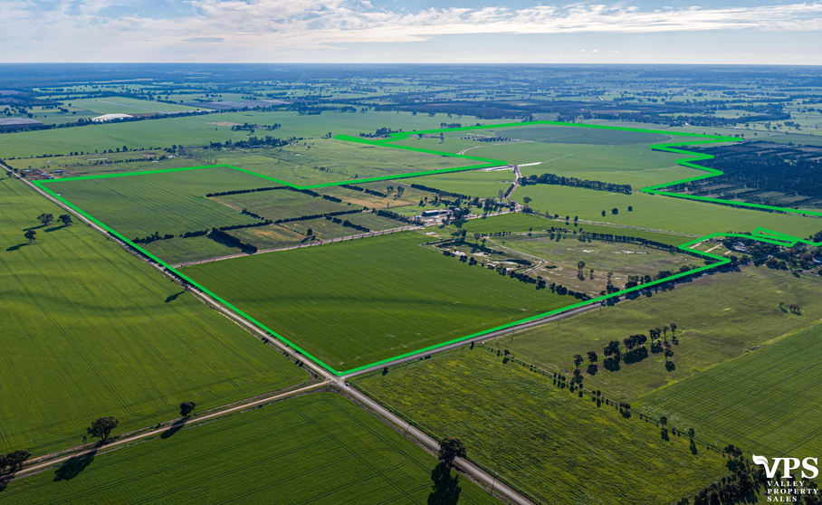 Click to view all images 153 Boundary Road Mundoona VIC 3635 - Image 1