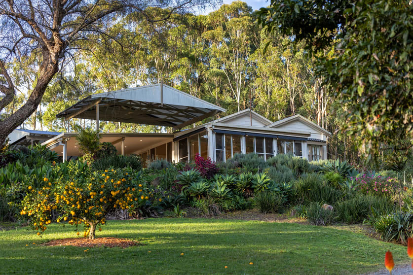 Click to view all images 292 Lake Innes Drive Lake Innes NSW 2446 - Image 2