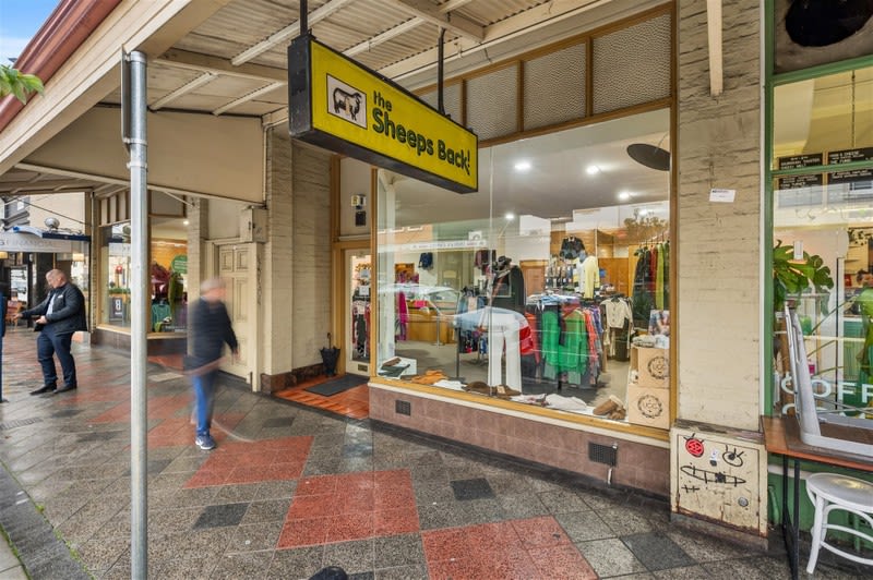 Click to view all images Clothing & Accessories business for sale in Launceston - Image 2