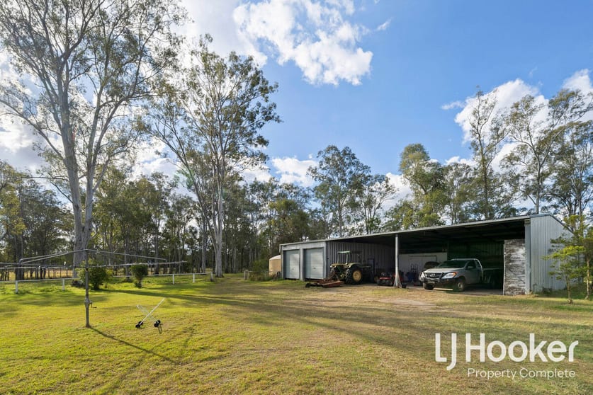 Click to view all images 90 Waldron Road Tamborine QLD 4270 - Image 3