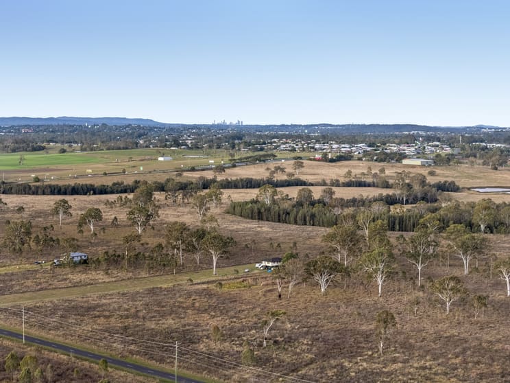 Click to view all images 78-86 & 88-96 Middle Road Purga QLD 4306 - Image 2