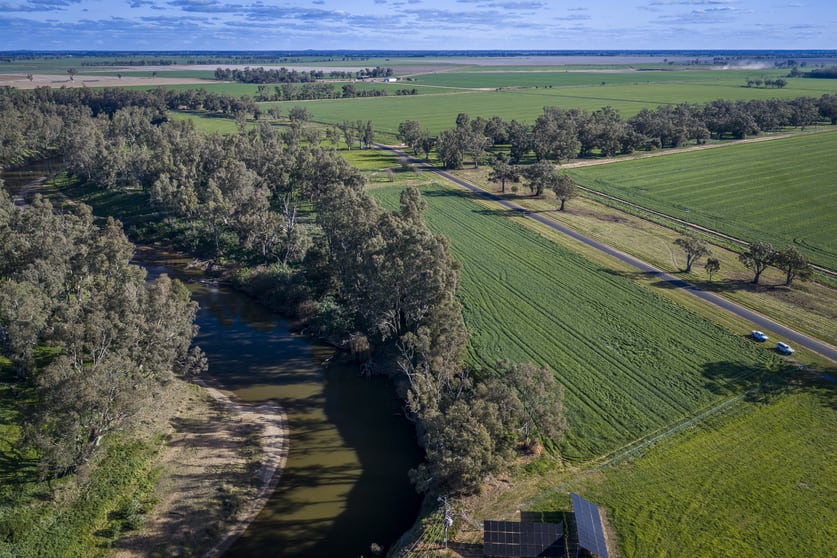 Click to view all images 1048 Warren Road Narromine NSW 2821 - Image 2