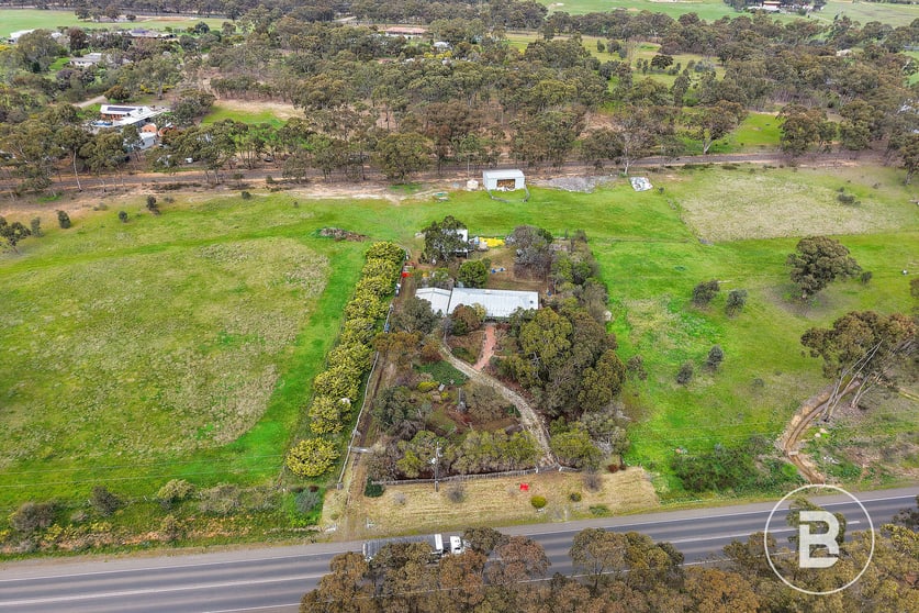 Click to view all images 657 Allies Road Marong VIC 3515 - Image 3