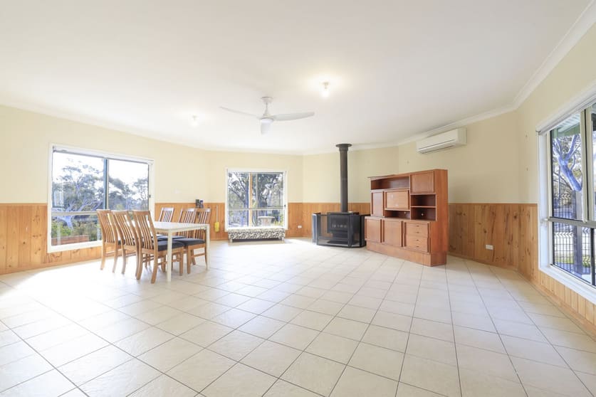 Click to view all images 69 Paddys Close Lower Boro NSW 2580 - Image 2