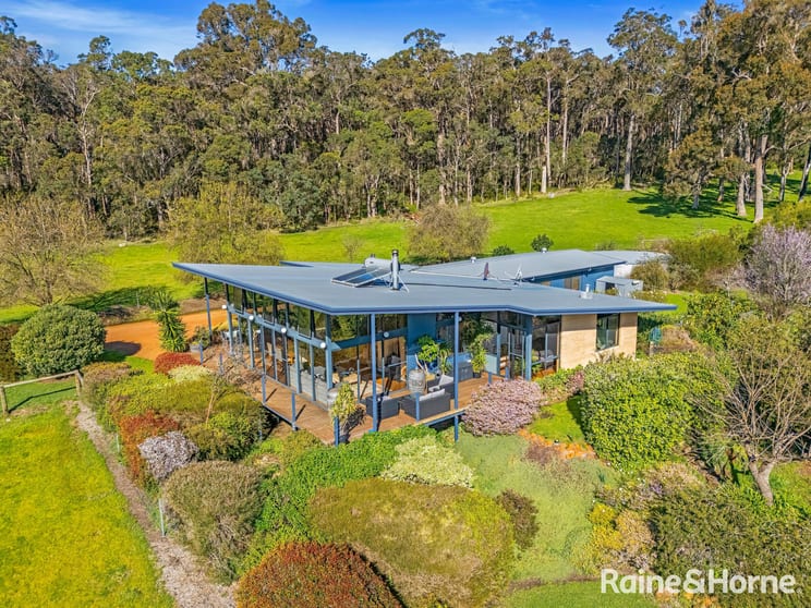 Click to view all images 807 Scotsdale Road Scotsdale WA 6333 - Image 2