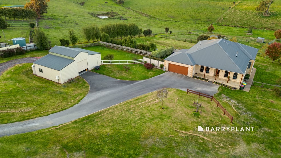 Click to view all images 125 Pedder Street Darnum VIC 3822 - Image 2