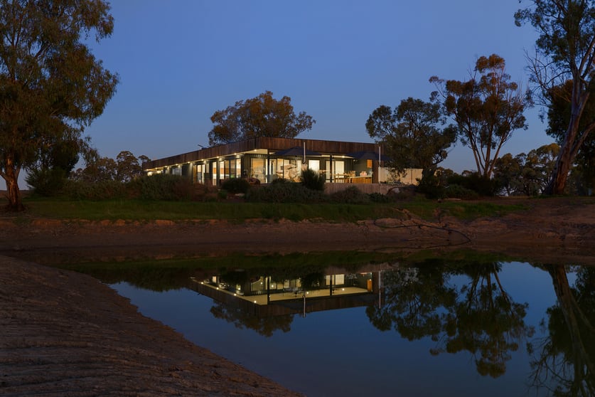 Click to view all images 251 Fulham Road Torrumbarry VIC 3562 - Image 3