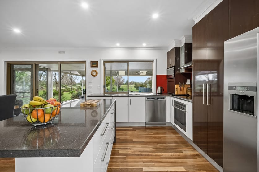 Click to view all images 350 Mitchell Road Kialla VIC 3631 - Image 2