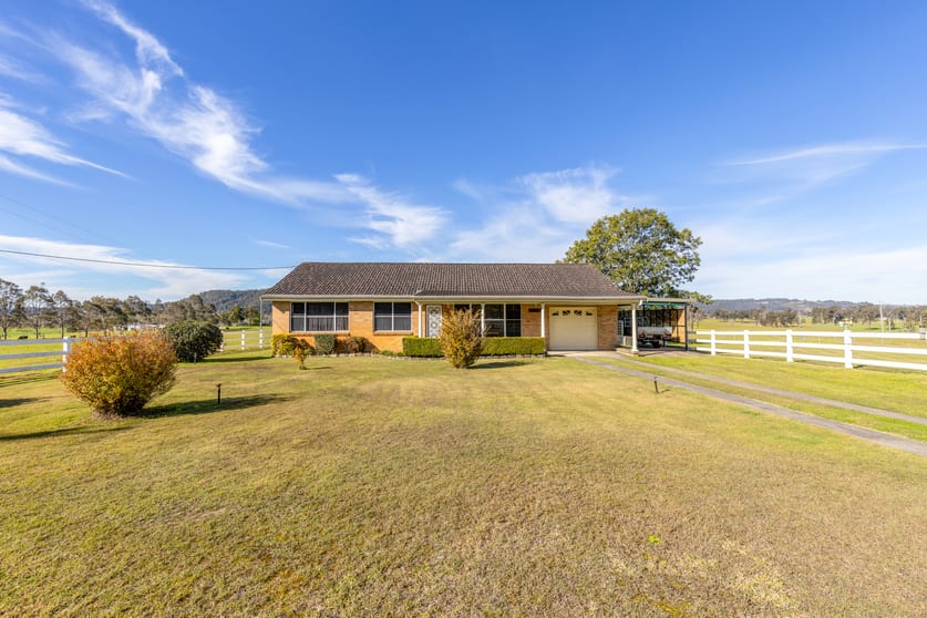 Click to view all images 642 & 648 Glen William Road Clarence Town NSW 2321 - Image 3