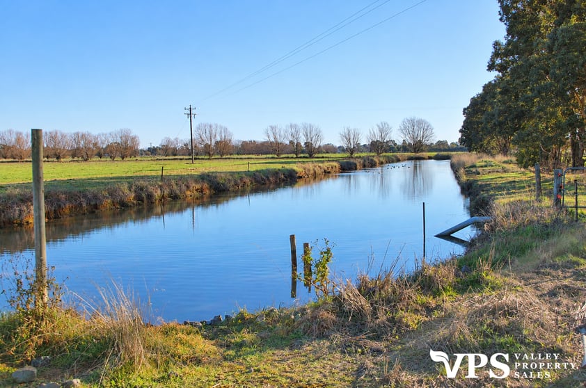 425 Hutchison Road Undera VIC 3629 - Image 1