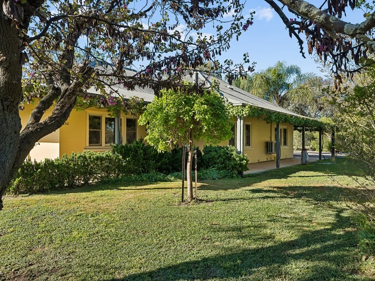 Click to view all images 253 Clear Creek Road Byawatha VIC 3678 - Image 1