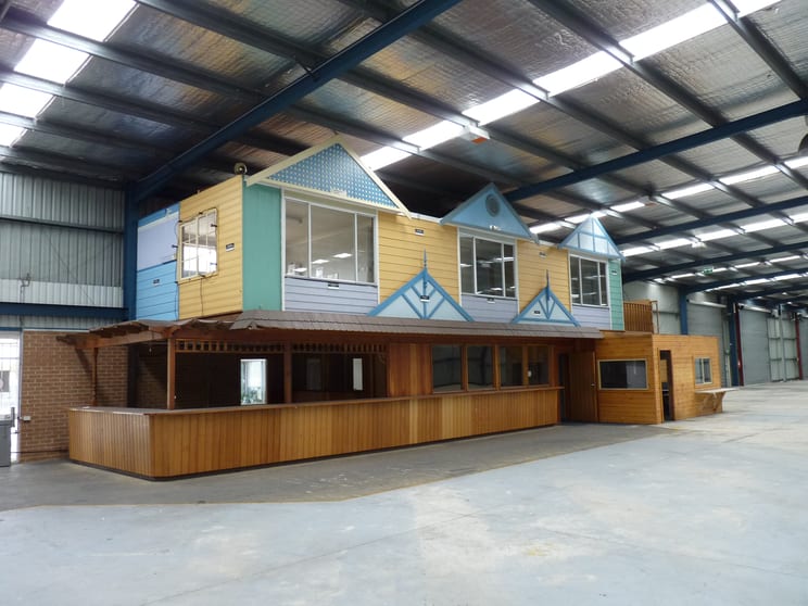 Click to view all images 235 Nolan Street Unanderra NSW 2526 - Image 2