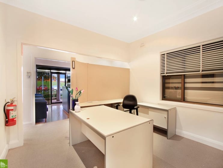 Click to view all images 123 Church Street Wollongong NSW 2500 - Image 2