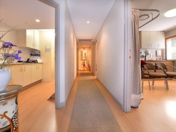 Click to view all images 32 Mary Street Noosaville QLD 4566 - Image 3