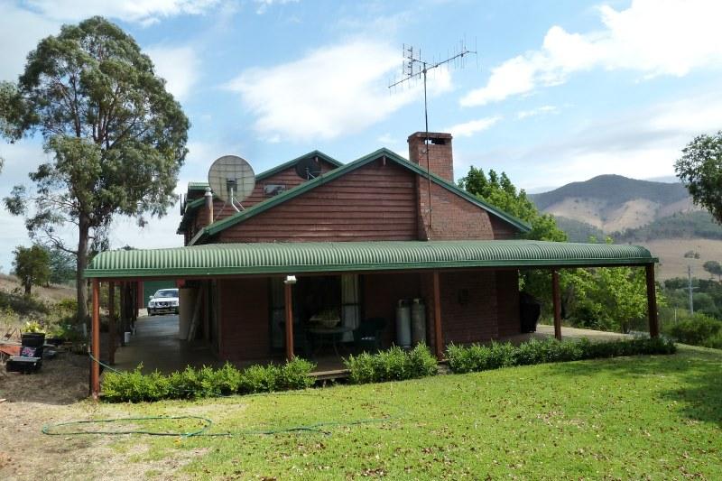 Click to view all images Mudgee NSW 2850 - Image 2