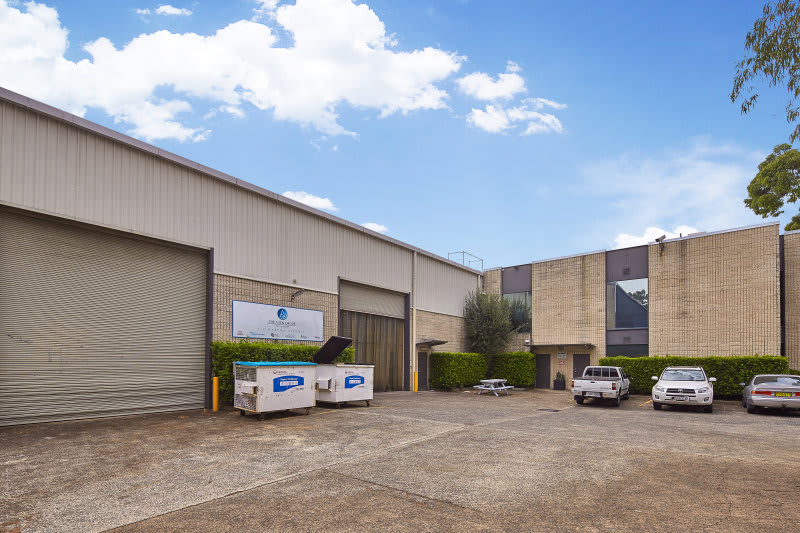 Click to view all images 5-7 Garema Circuit Kingsgrove NSW 2208 - Image 2