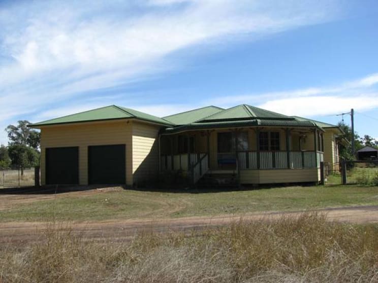 2507 ACRES FARMING andamp; GRAZING Tara QLD 4421 - Image 3