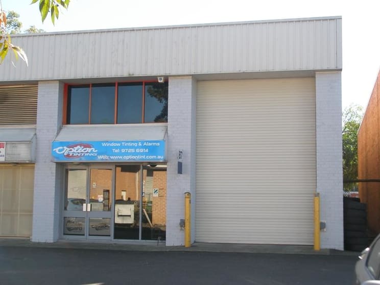 Click to view all images Fairfield NSW 2165 - Image 1