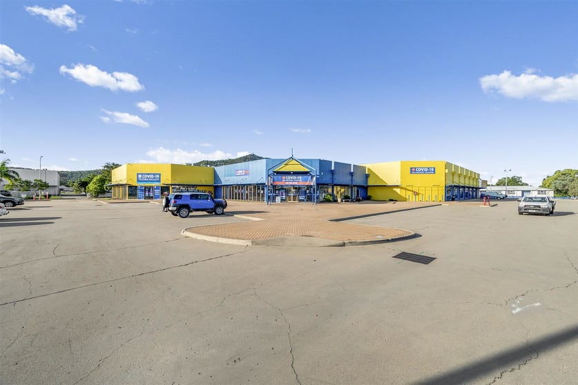 Shop & Retail commercial property for lease at 1-3 Woodman Court Hyde Park QLD 4812