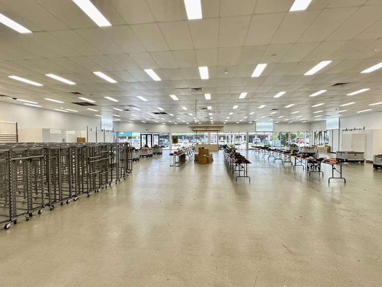 Showrooms / Bulky Goods commercial property for lease at Building 3, T2/1-3 Woodman Court West End QLD 4810 Showrooms / Bulky Goods commercial property for lease at Building 3, T2/1-3 Woodman Court West End QLD 4810