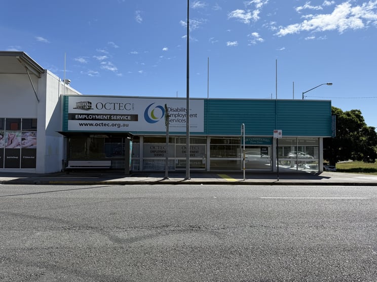 Showrooms / Bulky Goods commercial property for lease at Lease A/63 Brisbane Street Ipswich QLD 4305