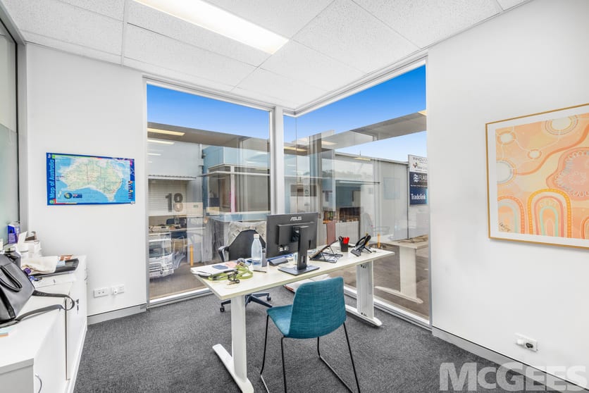 Offices commercial property for lease at 2/160 Lytton Road Morningside QLD 4170 Offices commercial property for lease at 2/160 Lytton Road Morningside QLD 4170