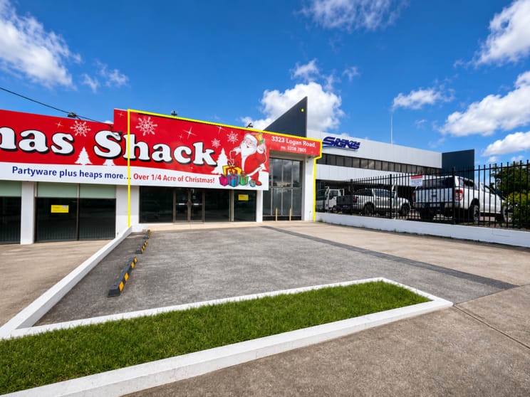 Shop & Retail commercial property for lease at 3323 Logan Road Slacks Creek QLD 4127 Shop & Retail commercial property for lease at 3323 Logan Road Slacks Creek QLD 4127