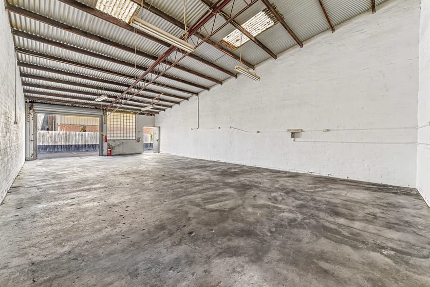 Factory, Warehouse & Industrial commercial property for lease at Unit 2/2-4 Peace Street Springvale VIC 3171