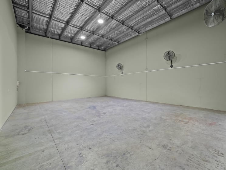 Showrooms / Bulky Goods commercial property for lease at 9/28 Newheath Drive Arundel QLD 4214