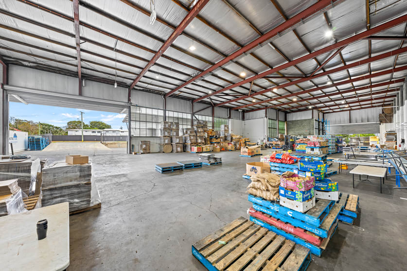 Factory, Warehouse & Industrial commercial property for lease at 2 & 3/106 Medway Street Rocklea QLD 4106