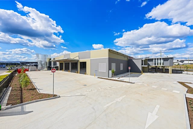 Factory, Warehouse & Industrial commercial property for sale at 1 Access Place Bundamba QLD 4304