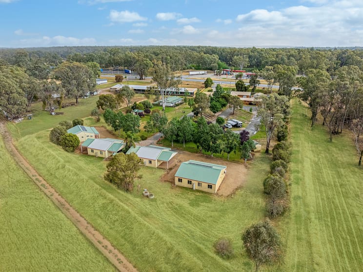 Hotel, Motel, Pub & Leisure commercial property for sale at 16322 Newell Highway Narrandera NSW 2700 Hotel, Motel, Pub & Leisure commercial property for sale at 16322 Newell Highway Narrandera NSW 2700