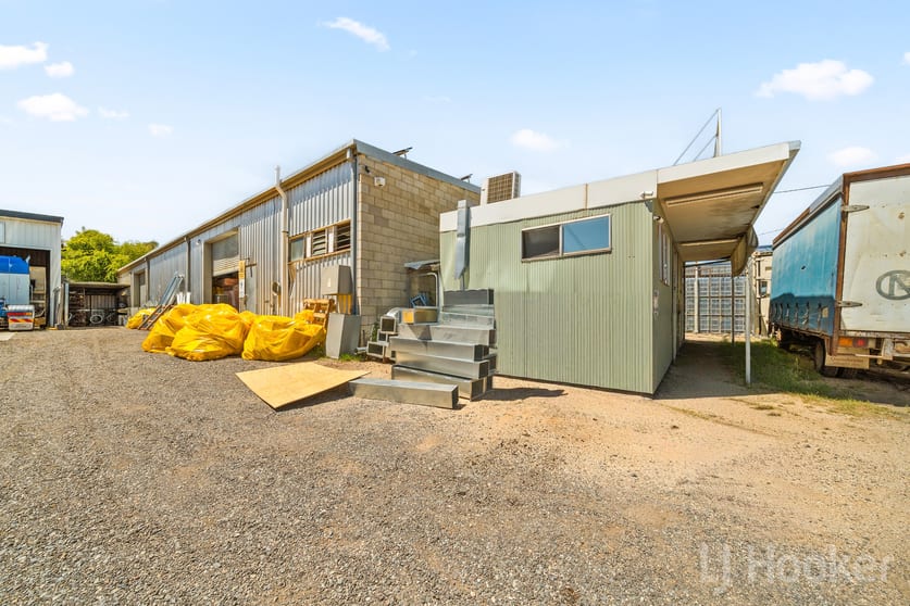 Factory, Warehouse & Industrial commercial property for sale at 57 Paterson Parade Queanbeyan West NSW 2620 Factory, Warehouse & Industrial commercial property for sale at 57 Paterson Parade Queanbeyan West NSW 2620