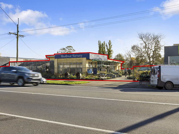 Shop & Retail commercial property for sale at 321-323 Murray Street Colac VIC 3250 Shop & Retail commercial property for sale at 321-323 Murray Street Colac VIC 3250