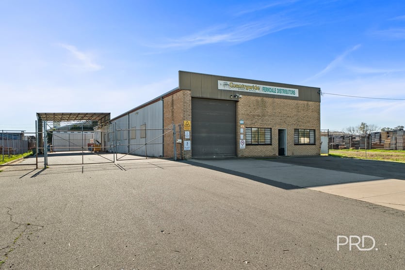Factory, Warehouse & Industrial commercial property for sale at 289 Copland Street Wagga Wagga NSW 2650 Factory, Warehouse & Industrial commercial property for sale at 289 Copland Street Wagga Wagga NSW 2650