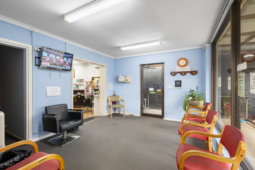Shop & Retail commercial property for sale at 464 David Street Albury NSW 2640 Shop & Retail commercial property for sale at 464 David Street Albury NSW 2640