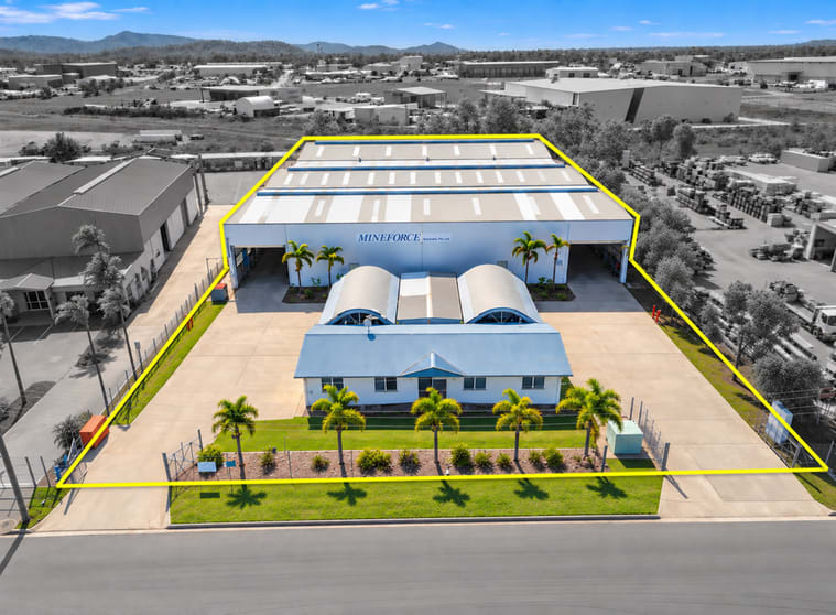 Factory, Warehouse & Industrial commercial property for sale at 7-8 Reward Court Bohle QLD 4818