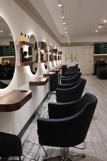 Hair Salon In Shopping Mall - Run Under Management Hair Salon In Shopping Mall - Run Under Management