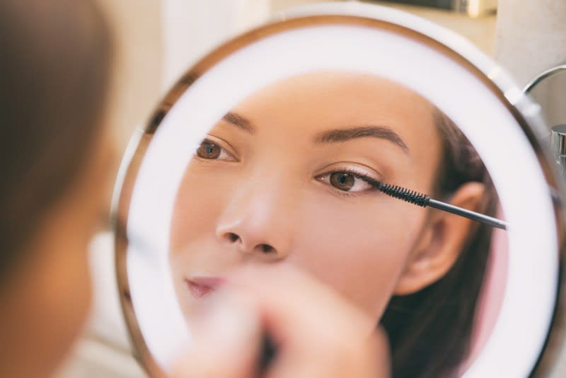 35308 Established E-Commerce Cosmetics Brand 35308 Established E-Commerce Cosmetics Brand