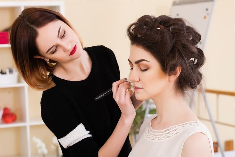 Dazzling Hair Salon with Low Selling Price - Ref: 12640 Dazzling Hair Salon with Low Selling Price - Ref: 12640