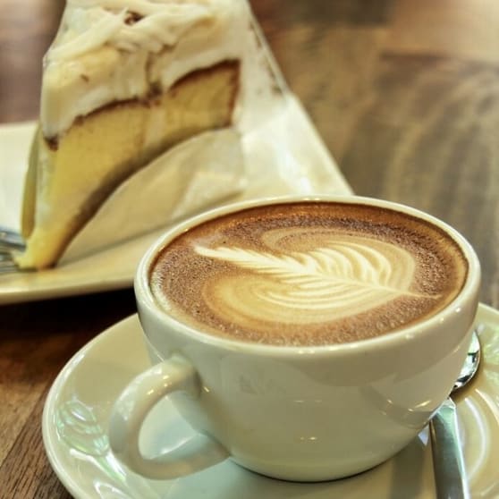 Under full management Profitable café near Heidelberg | Taking $12,000 | Low rent with long lease [2504292]