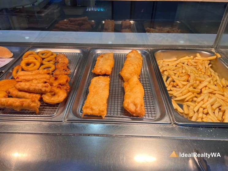 Chicken N Fish 12 years in Joondalup shopping centre Chicken N Fish 12 years in Joondalup shopping centre