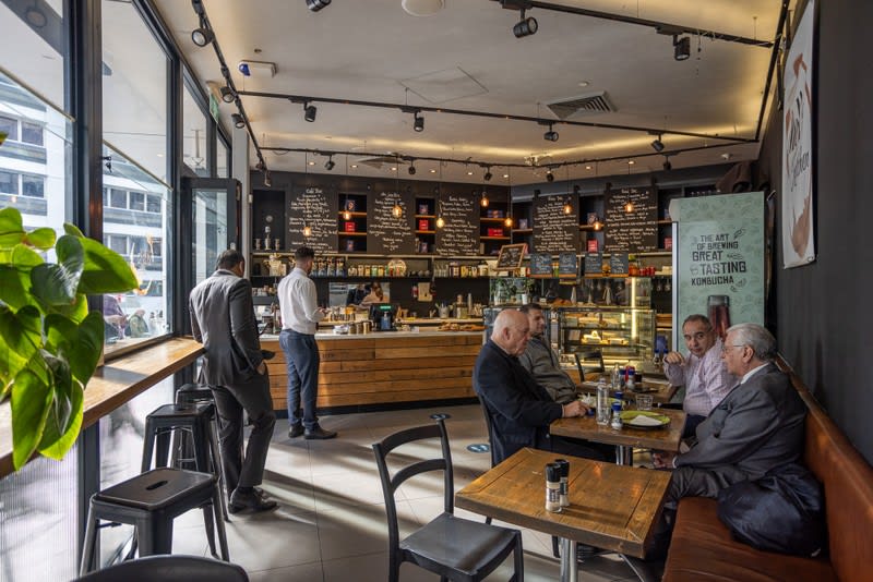 Weekdays Only | Popular Cafe Weekdays Only | Popular Cafe