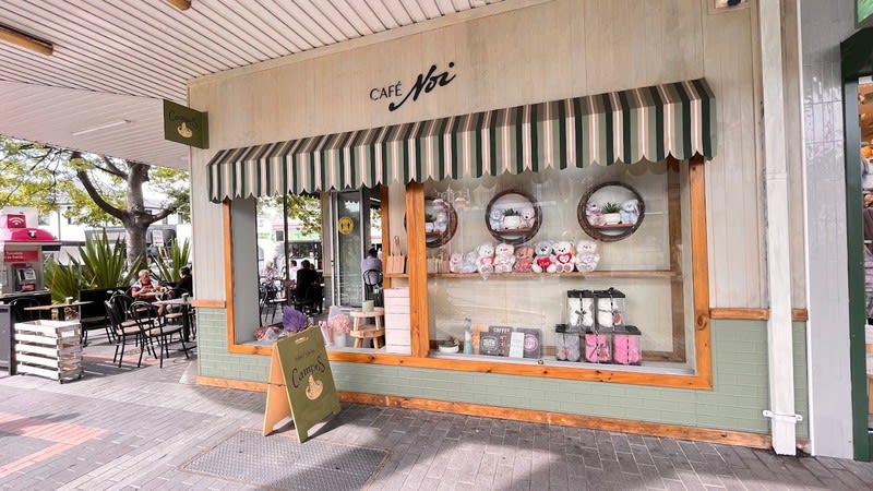 Best Cafe Location In The Suburb!! Best Cafe Location In The Suburb!!