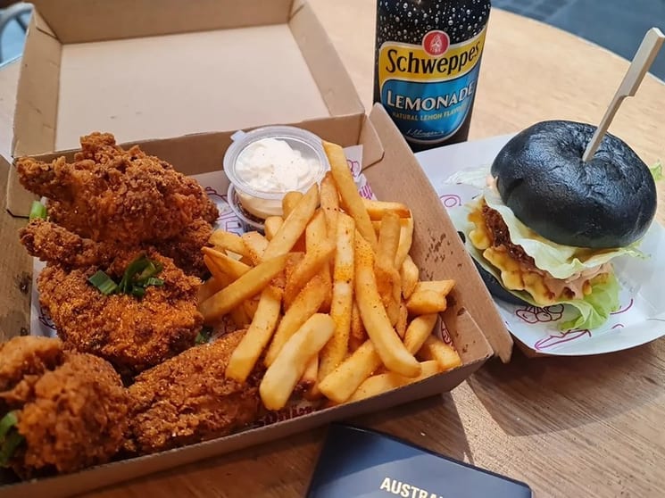 Chattle Sale Restaurant/takeaway -- Melbourne --1p9885