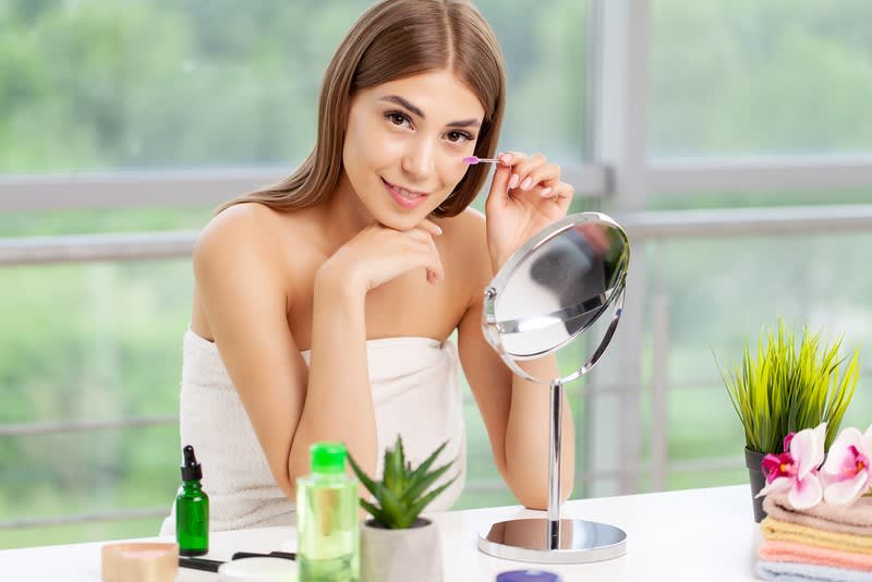35308 Established E-Commerce Cosmetics Brand 35308 Established E-Commerce Cosmetics Brand