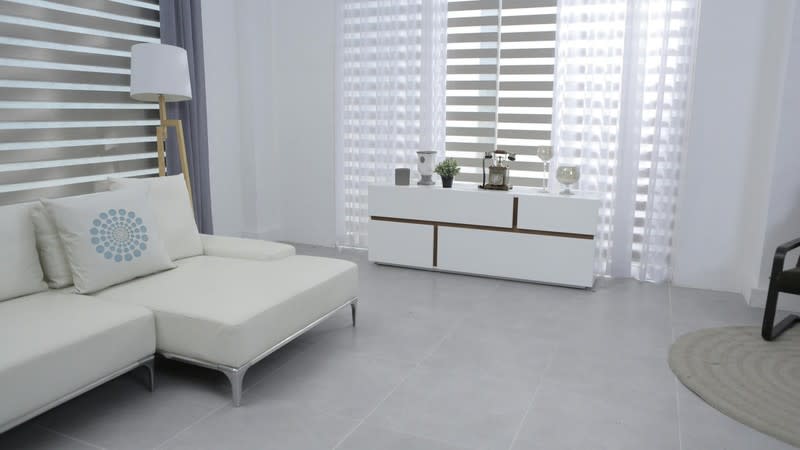 Market-Leading Window Furnishings Business $2.68M Sales, High Profit, Premium Growth Market-Leading Window Furnishings Business $2.68M Sales, High Profit, Premium Growth