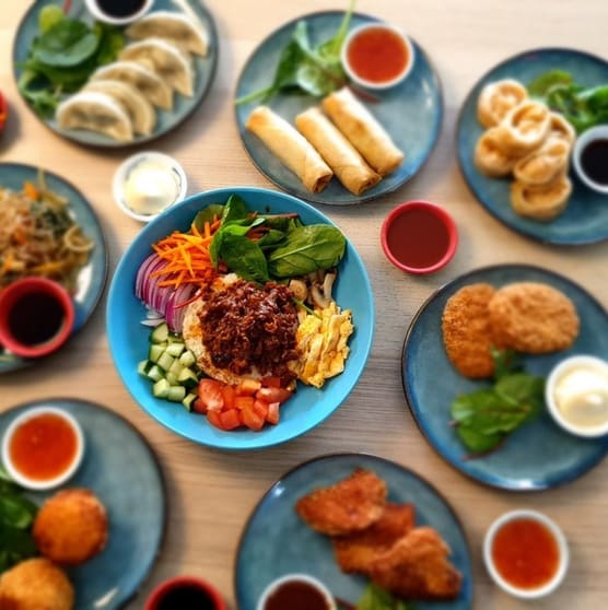 Prime Asian Takeaway Opportunity -Turnkey & Highly Popular Prime Asian Takeaway Opportunity -Turnkey & Highly Popular